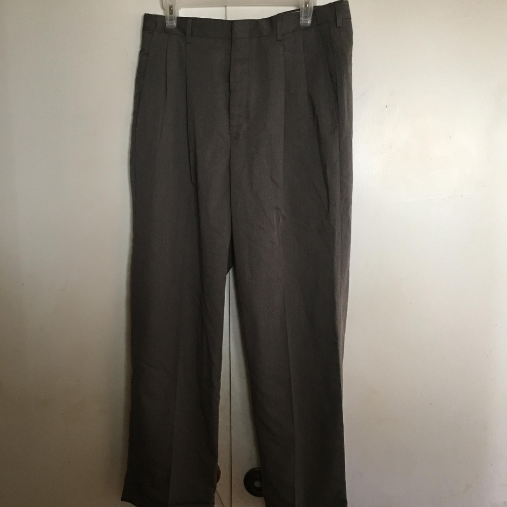 HAGGAR Men's dress pant